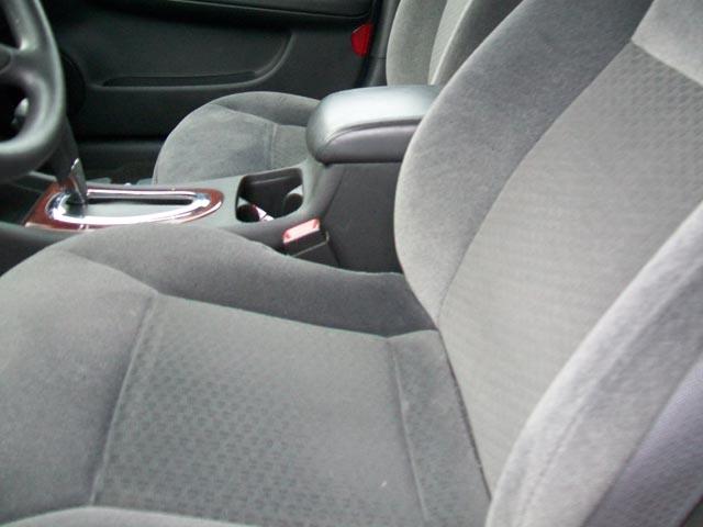 Chevrolet Impala 2009 photo 2