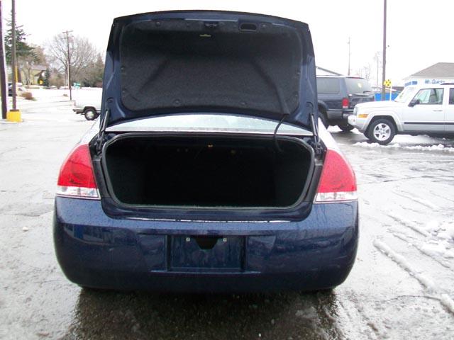 Chevrolet Impala 2009 photo 4