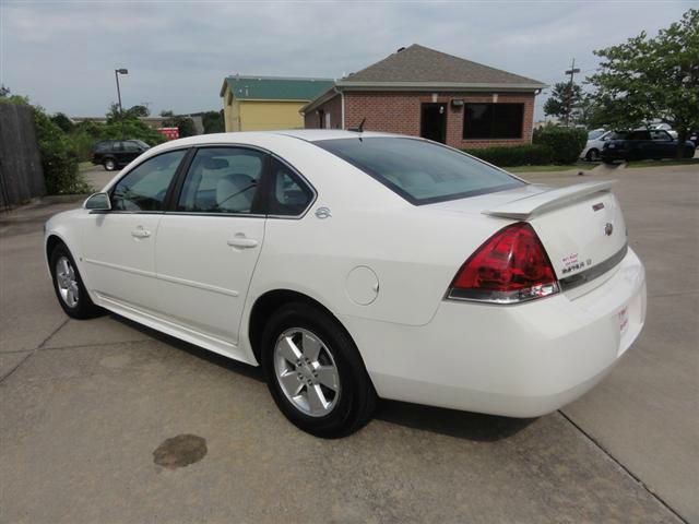 Chevrolet Impala 2009 photo 4