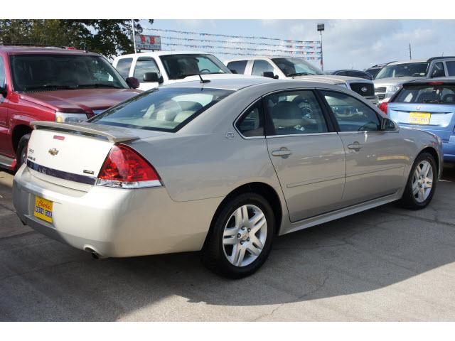 Chevrolet Impala 2009 photo 3