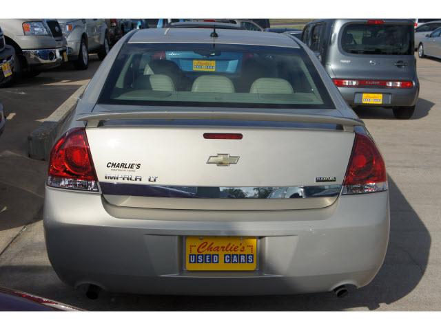 Chevrolet Impala 2009 photo 4