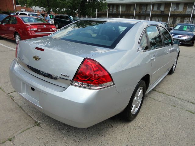 Chevrolet Impala 2009 photo 2