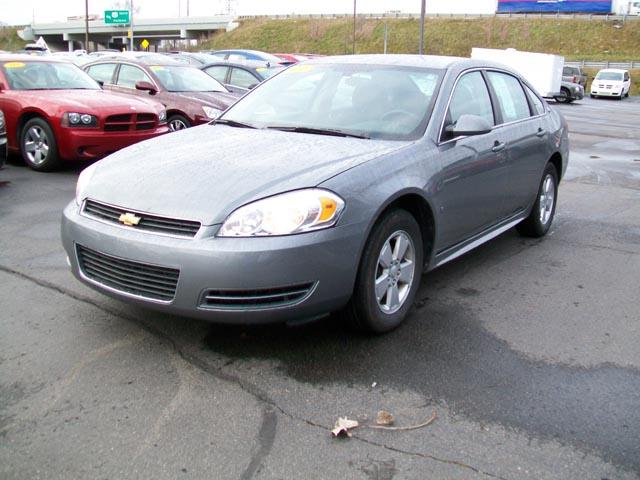 Chevrolet Impala Supercab XL Sedan