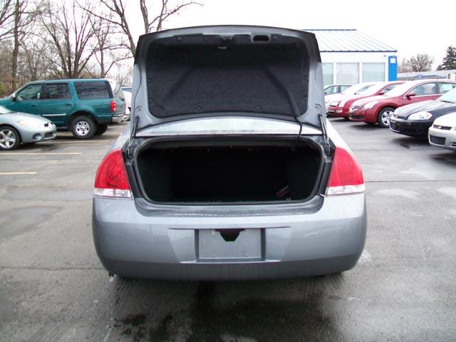 Chevrolet Impala 2009 photo 4