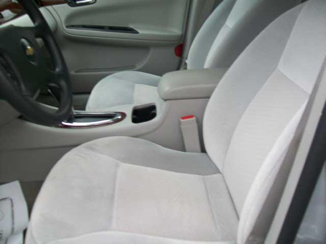 Chevrolet Impala 2009 photo 2