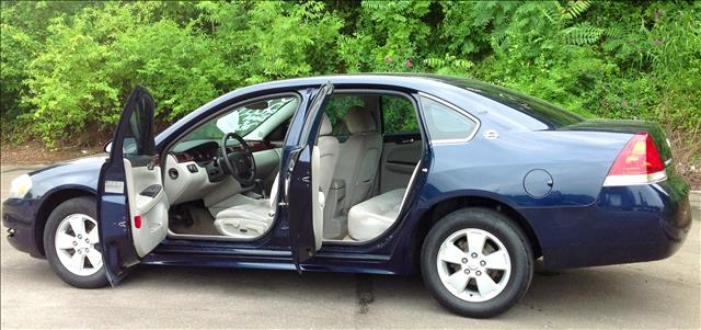 Chevrolet Impala 2009 photo 2