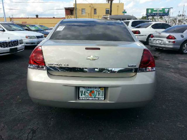 Chevrolet Impala 2009 photo 2
