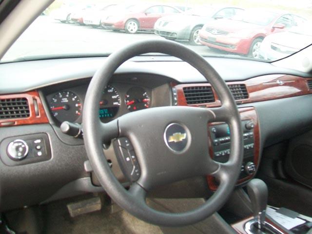 Chevrolet Impala 2009 photo 1