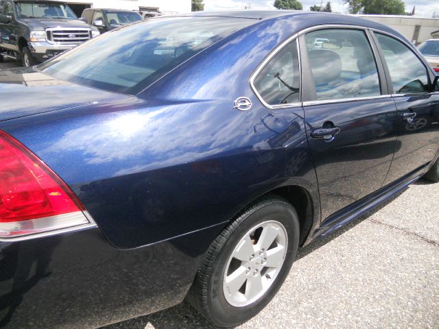 Chevrolet Impala 2009 photo 2