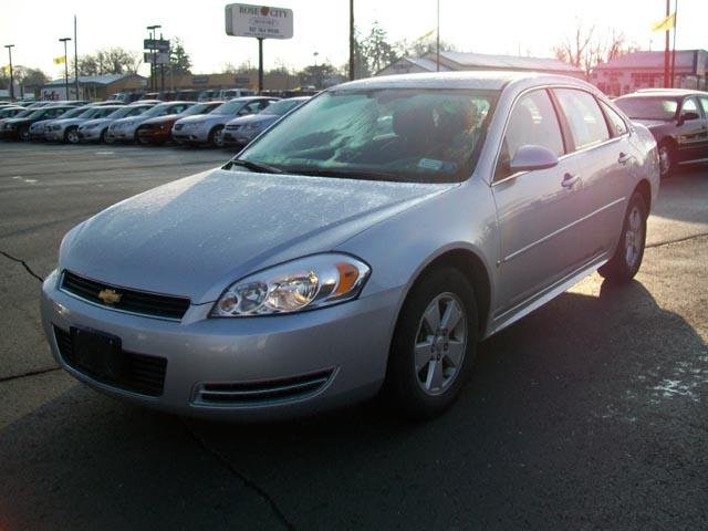 Chevrolet Impala Supercab XL Sedan