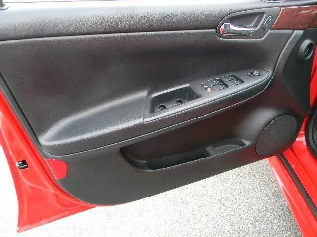 Chevrolet Impala 2009 photo 3