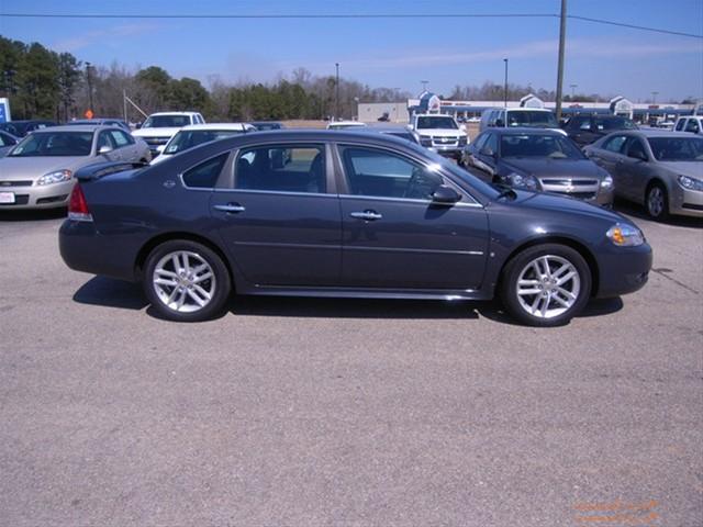 Chevrolet Impala SLE SLT WT Sedan