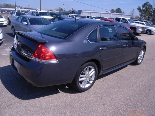 Chevrolet Impala 2009 photo 3