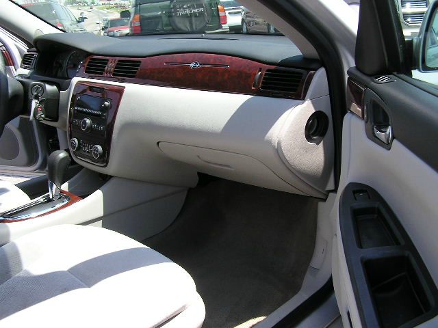 Chevrolet Impala 2009 photo 1