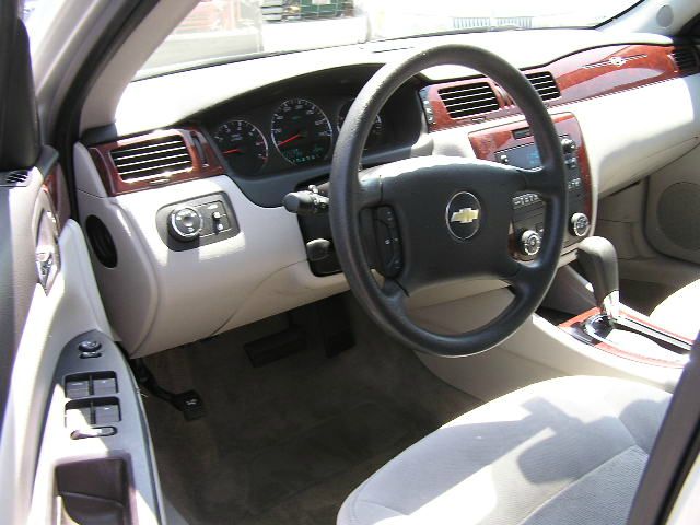 Chevrolet Impala 2009 photo 3