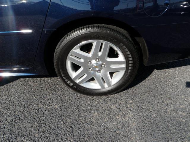Chevrolet Impala 2009 photo 14