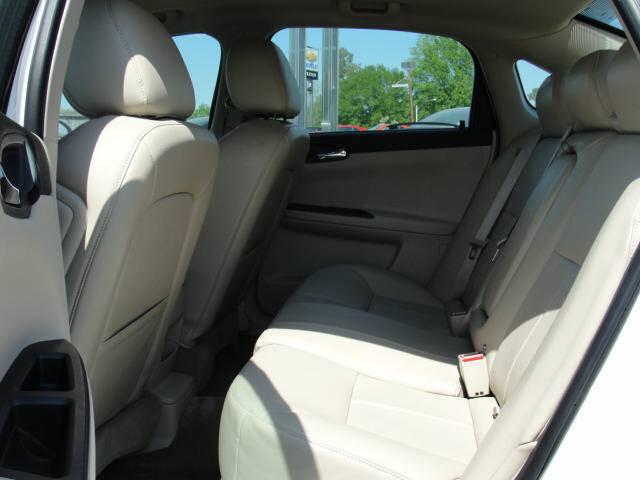 Chevrolet Impala 2009 photo 3