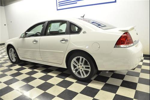 Chevrolet Impala 2009 photo 3