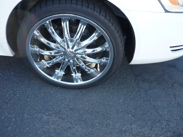 Chevrolet Impala 2009 photo 2