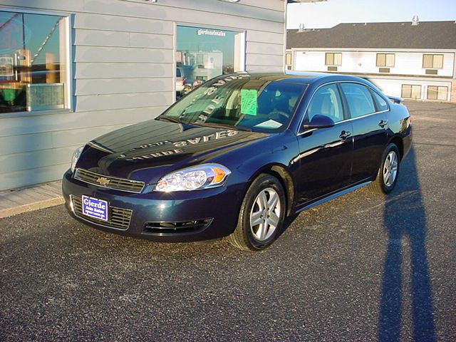 Chevrolet Impala 2010 photo 3