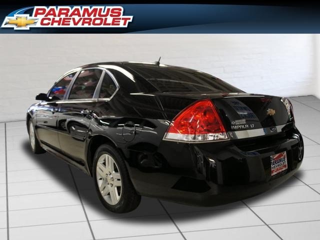 Chevrolet Impala 2010 photo 1
