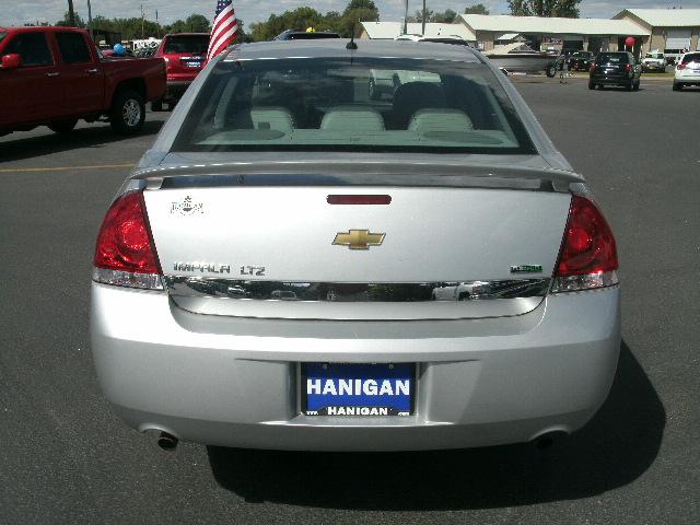 Chevrolet Impala 2010 photo 4