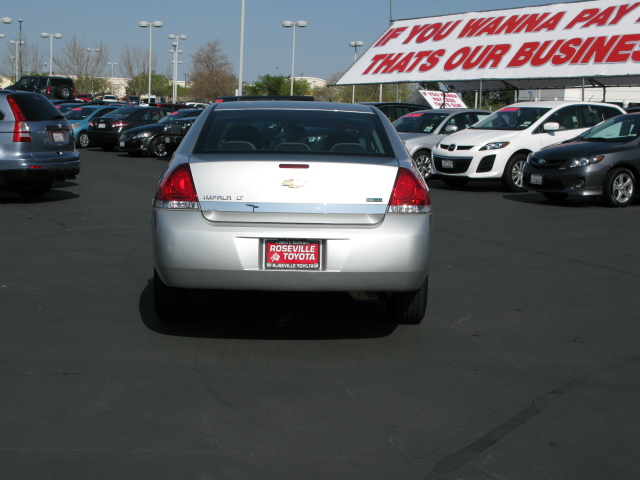 Chevrolet Impala 2010 photo 4
