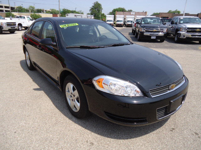 Chevrolet Impala 2010 photo 4
