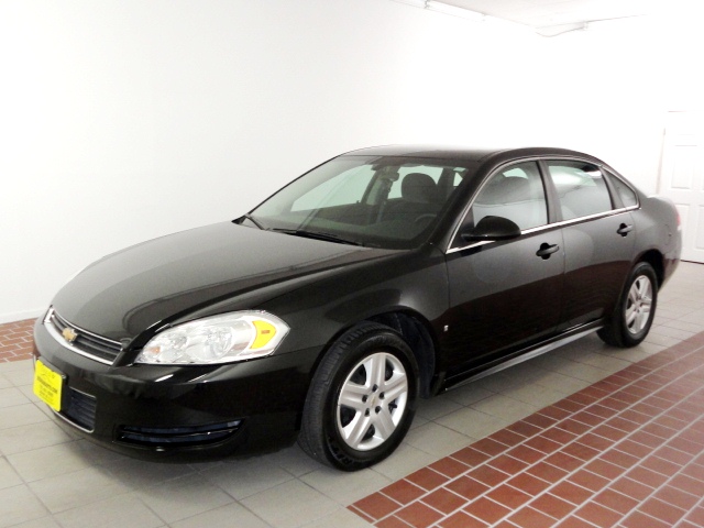 Chevrolet Impala 2010 photo 1