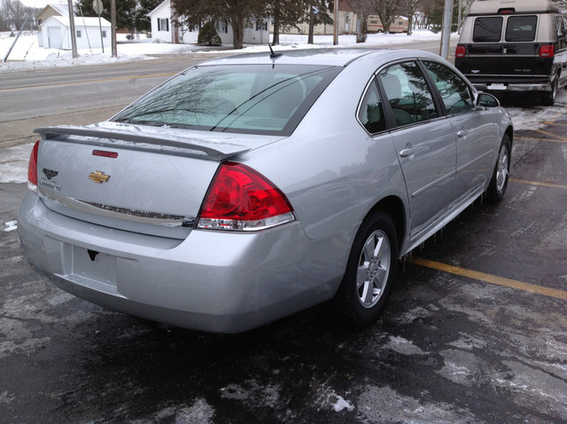 Chevrolet Impala 2010 photo 3