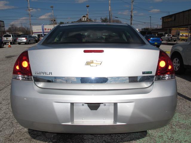 Chevrolet Impala 2010 photo 4
