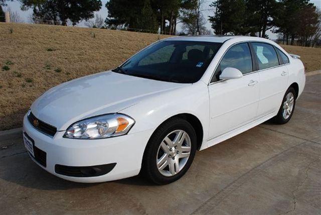Chevrolet Impala Cheyenne Fleetside Sedan