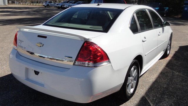 Chevrolet Impala 2010 photo 5