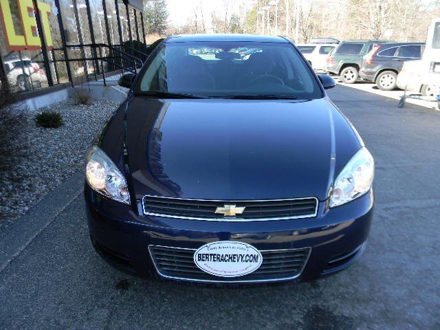Chevrolet Impala 2010 photo 2