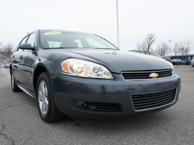 Chevrolet Impala 2010 photo 1