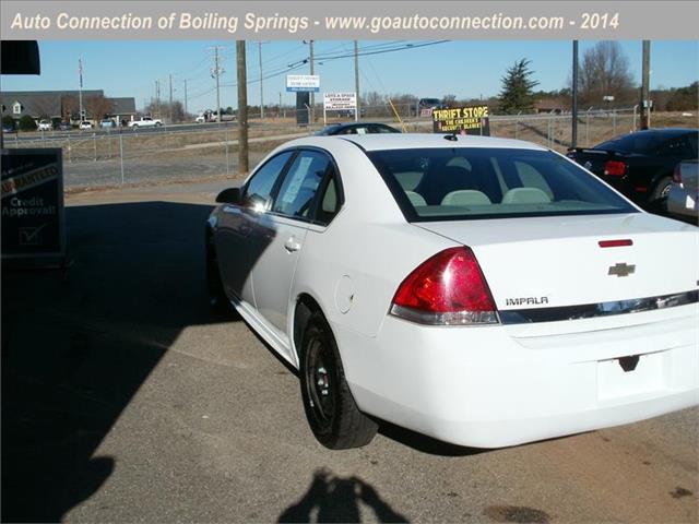 Chevrolet Impala 2010 photo 1