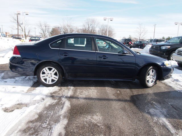 Chevrolet Impala 2010 photo 3