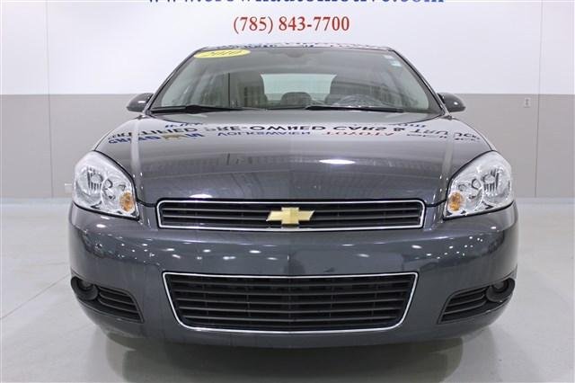 Chevrolet Impala 2010 photo 1