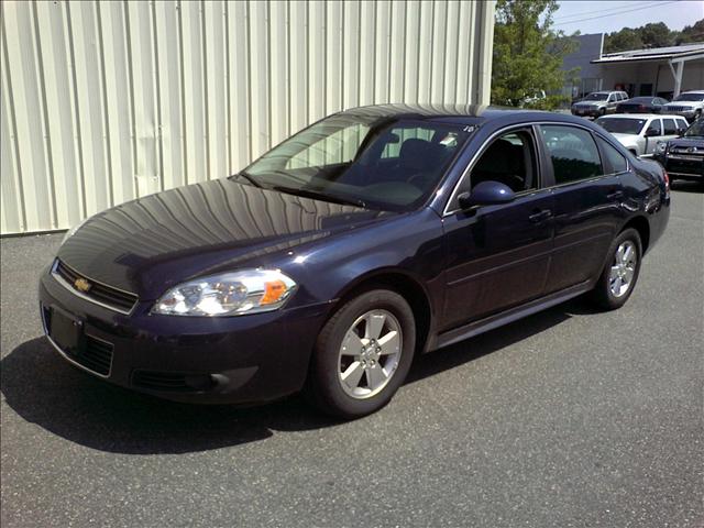 Chevrolet Impala SEL 2WD Sedan Sedan