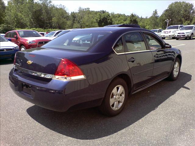 Chevrolet Impala 2010 photo 3