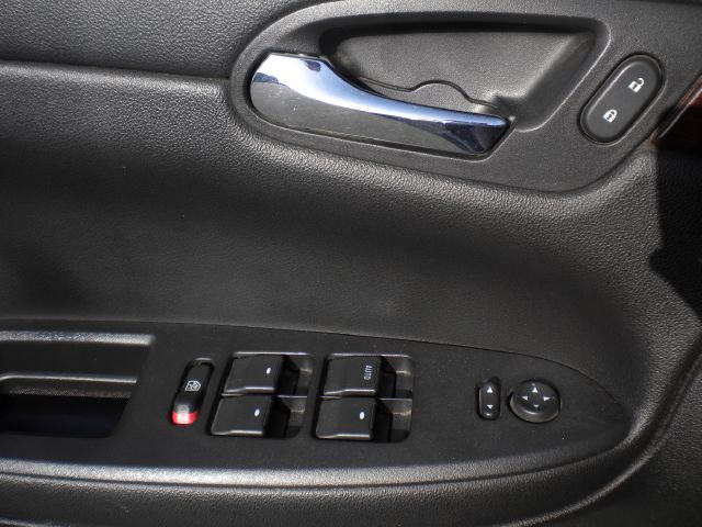 Chevrolet Impala 2010 photo 11