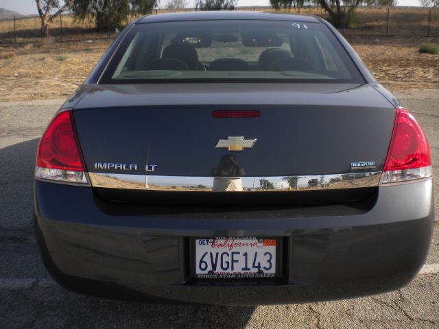 Chevrolet Impala 2010 photo 16