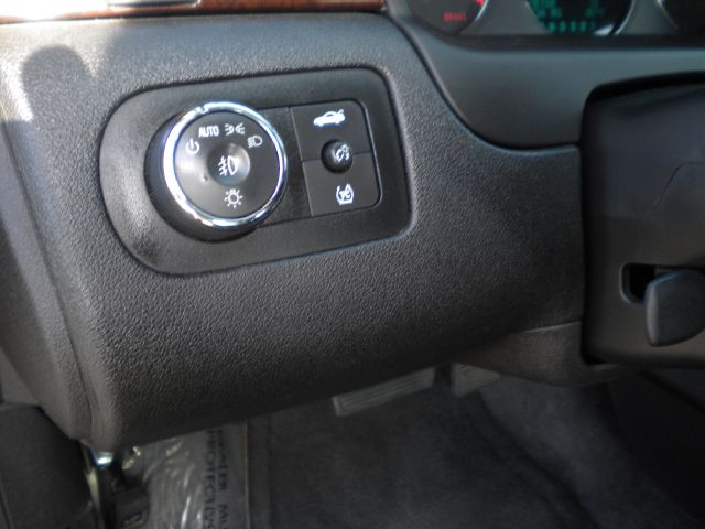 Chevrolet Impala 2010 photo 9