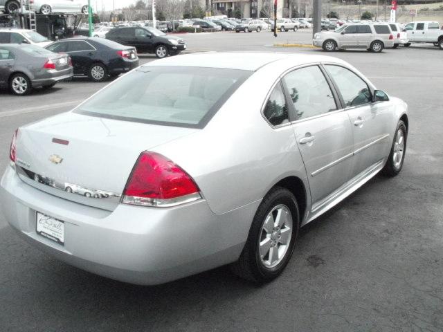 Chevrolet Impala 2010 photo 1