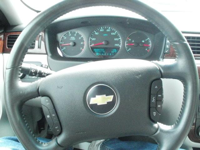 Chevrolet Impala 2010 photo 5