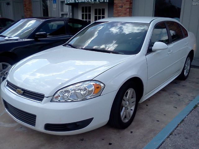 Chevrolet Impala 2010 photo 2