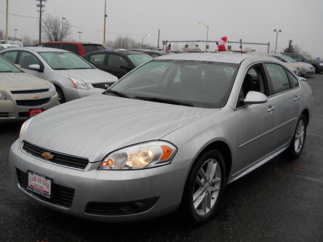 Chevrolet Impala 2010 photo 3