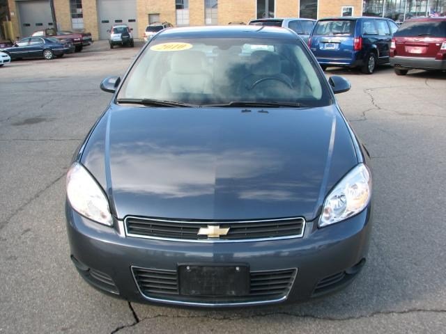 Chevrolet Impala 2010 photo 2
