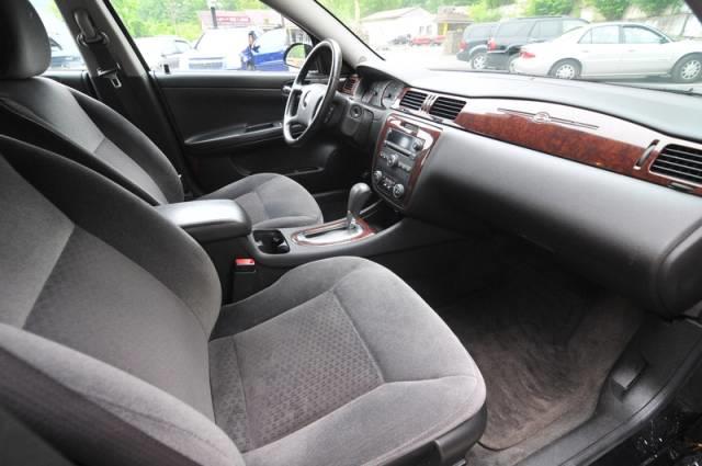 Chevrolet Impala 2010 photo 6