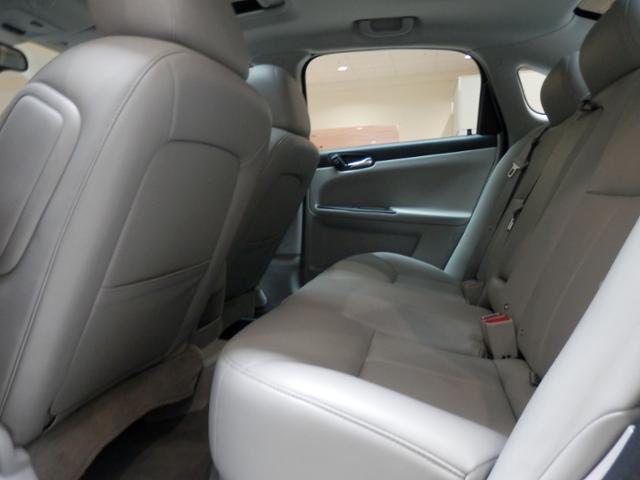 Chevrolet Impala 2010 photo 5